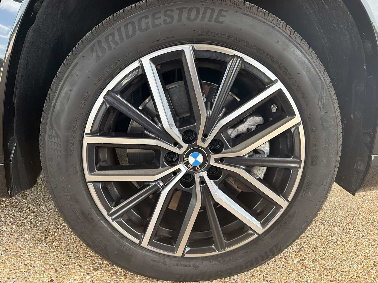 Used 2026 BLACK BMW xDrive28i image 34