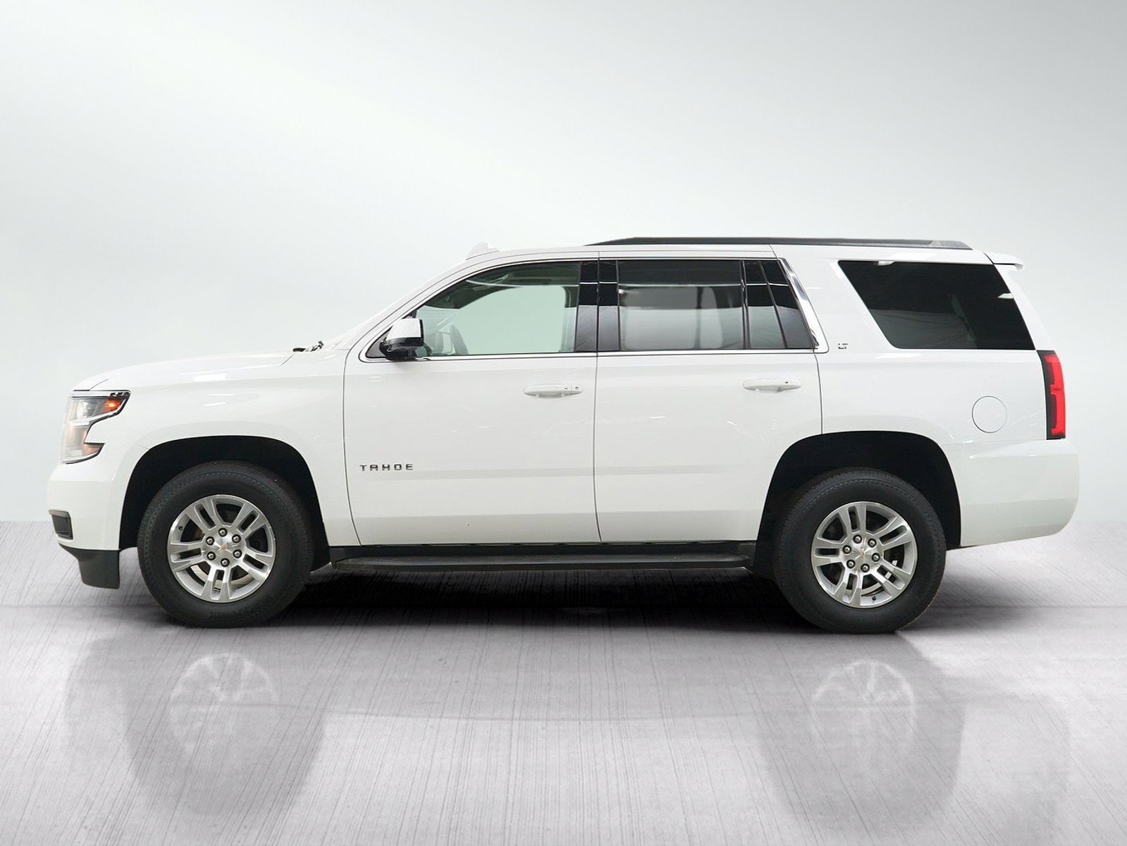 Used 2020 Chevrolet Tahoe LT with VIN 1GNSKBKC8LR250518 for sale in Minneapolis, Minnesota