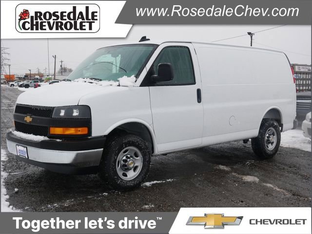 2025 Chevrolet Express 3500 Work Van HD's photo