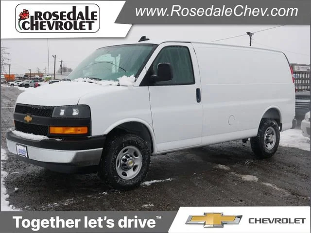 2025 Chevrolet Express 3500 Work Van HD's photo