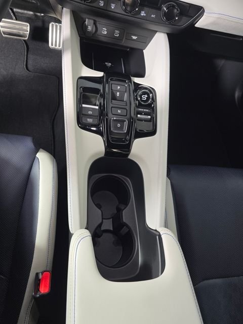 Used 2026 Boost Blue Pearl Honda  image 15