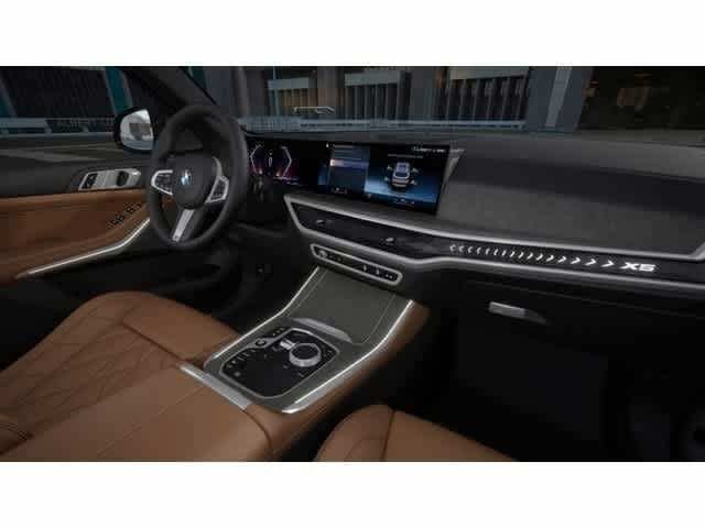 Used 2026 Skyscraper Grey Metallic BMW sDrive40i image 14