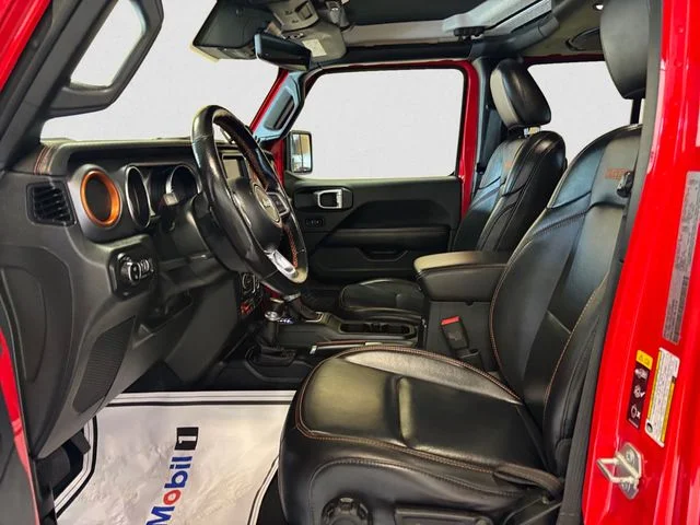 Used 2020 Red Clearcoat Jeep Mojave image 10