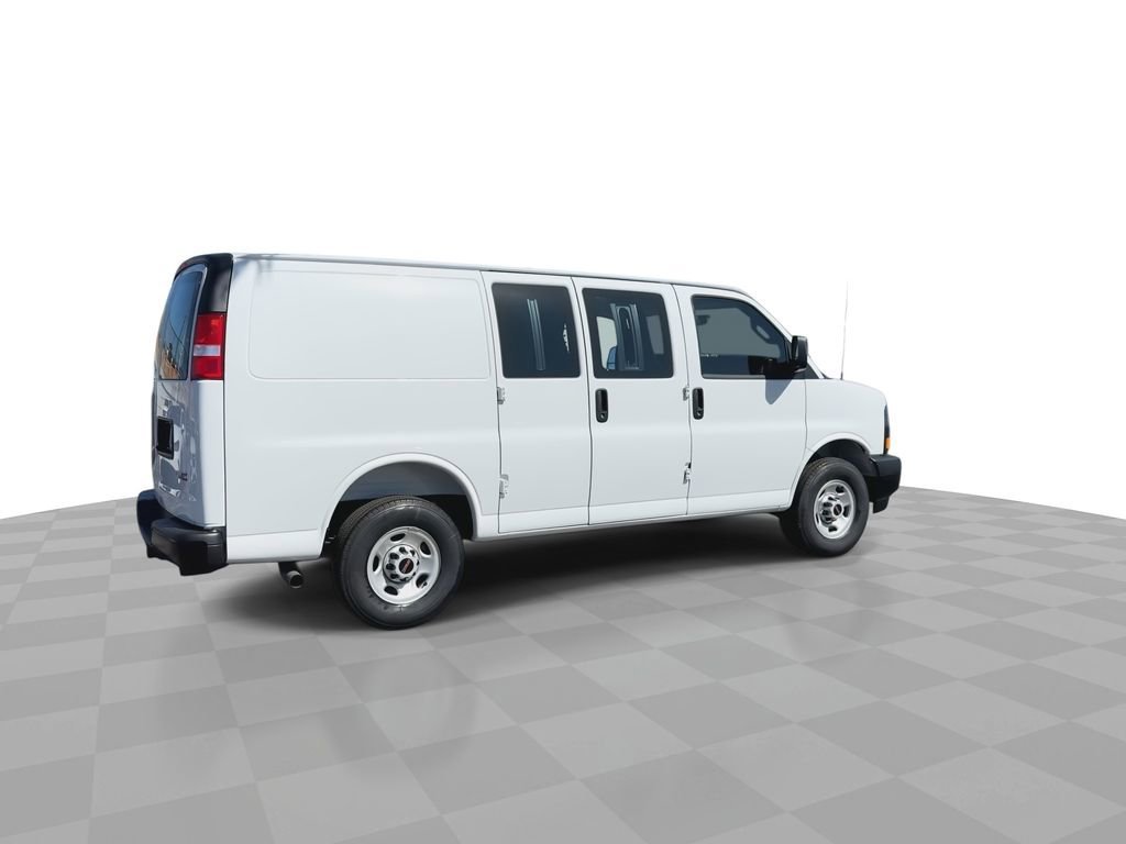 Used 2025 Summit White GMC Work Van image 9