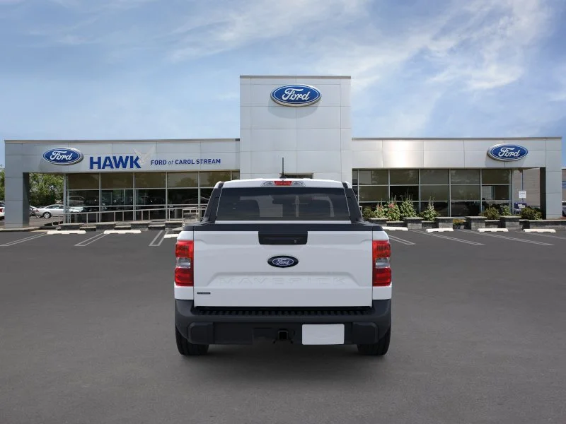 New 2026 Oxford White Ford XLT image 5