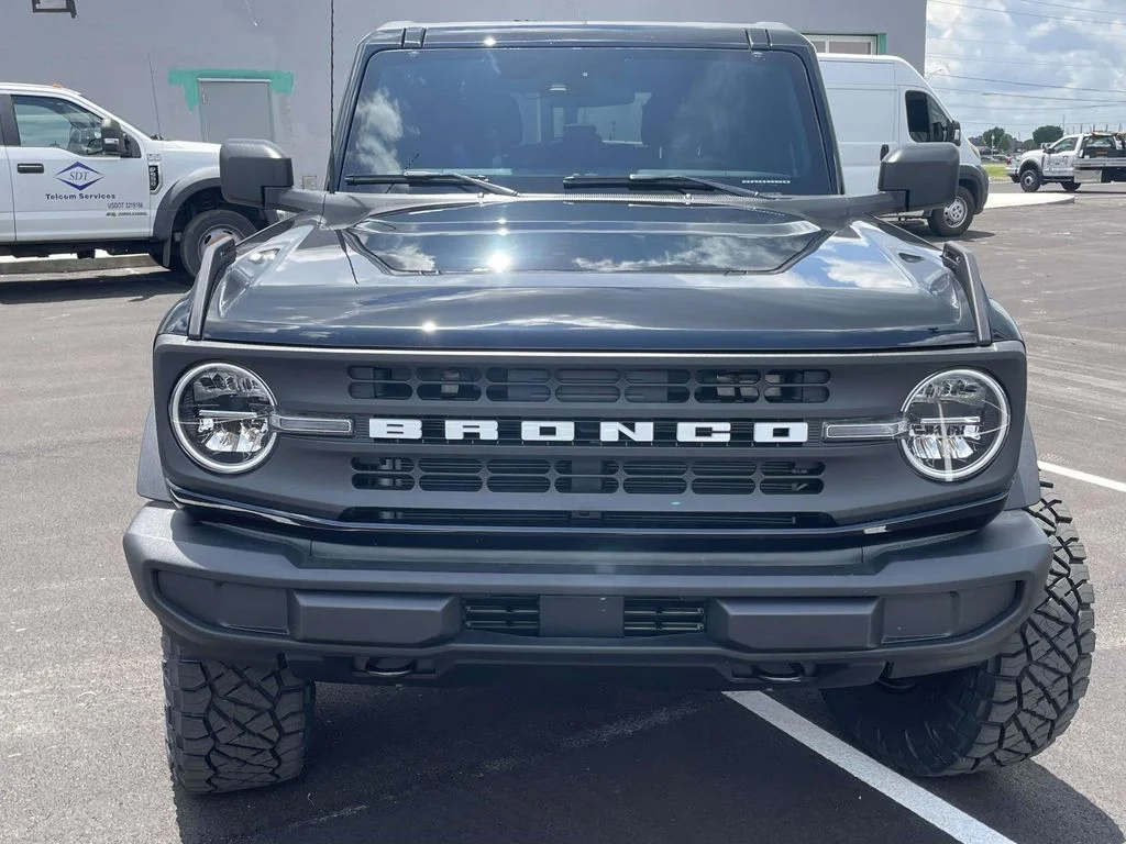 New 2026 Shadow Black Ford Big Bend® image 8
