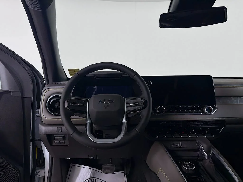 2026 Chevrolet Colorado ZR2 - Photo 18