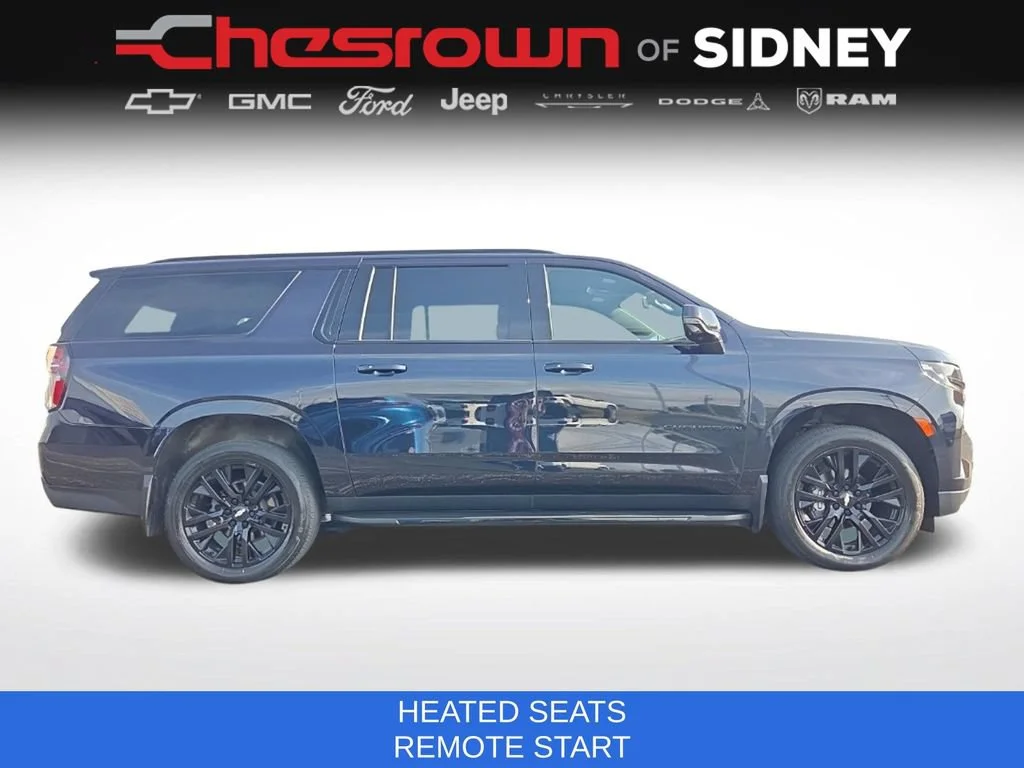 Used 2022 Midnight Blue Metallic Chevrolet RST image 12