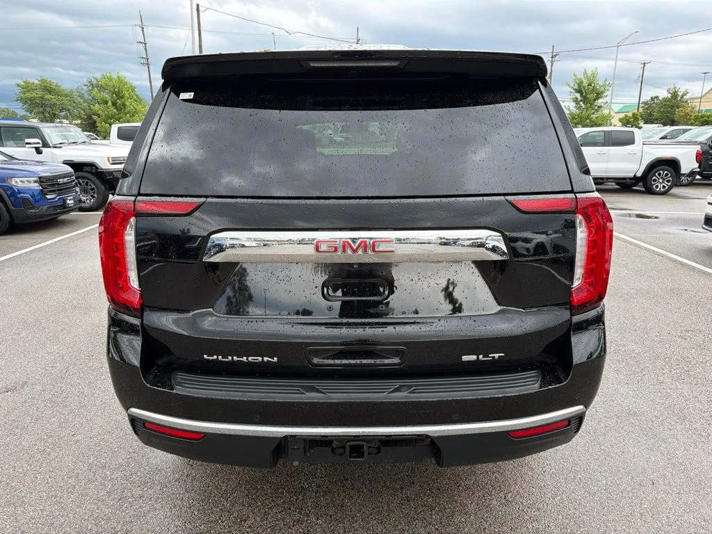 Used 2021 Black GMC SLT image 6