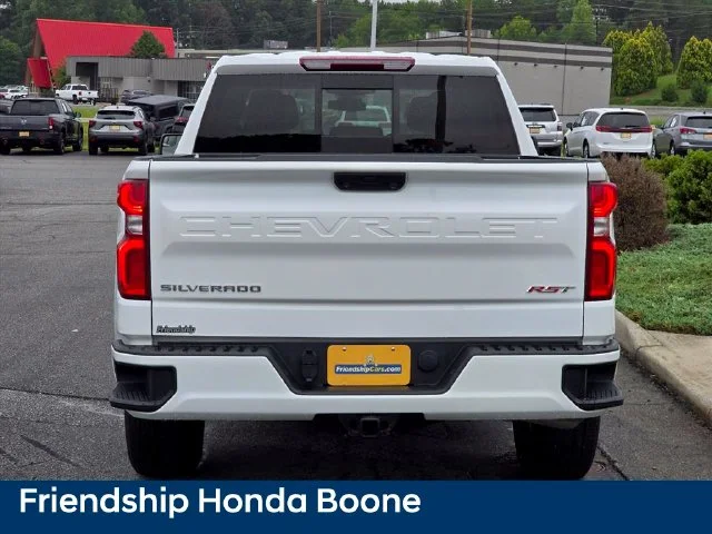 Used 2024 White Chevrolet RST image 25
