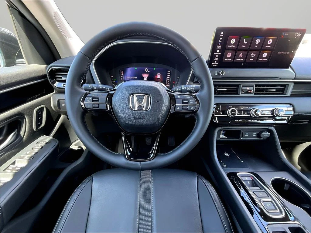 New 2026 Crystal Black Pearl Honda AWD EX-L image 10