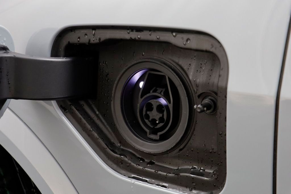 New 2026 Brooklyn Grey Metallic BMW xDrive50e image 4