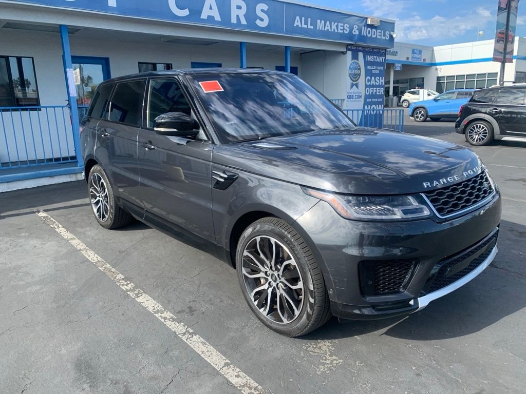 Used 2018 Gray Land Rover HSE image 4