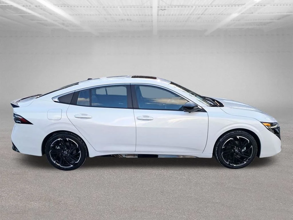 New 2026 White Nissan SR image 7