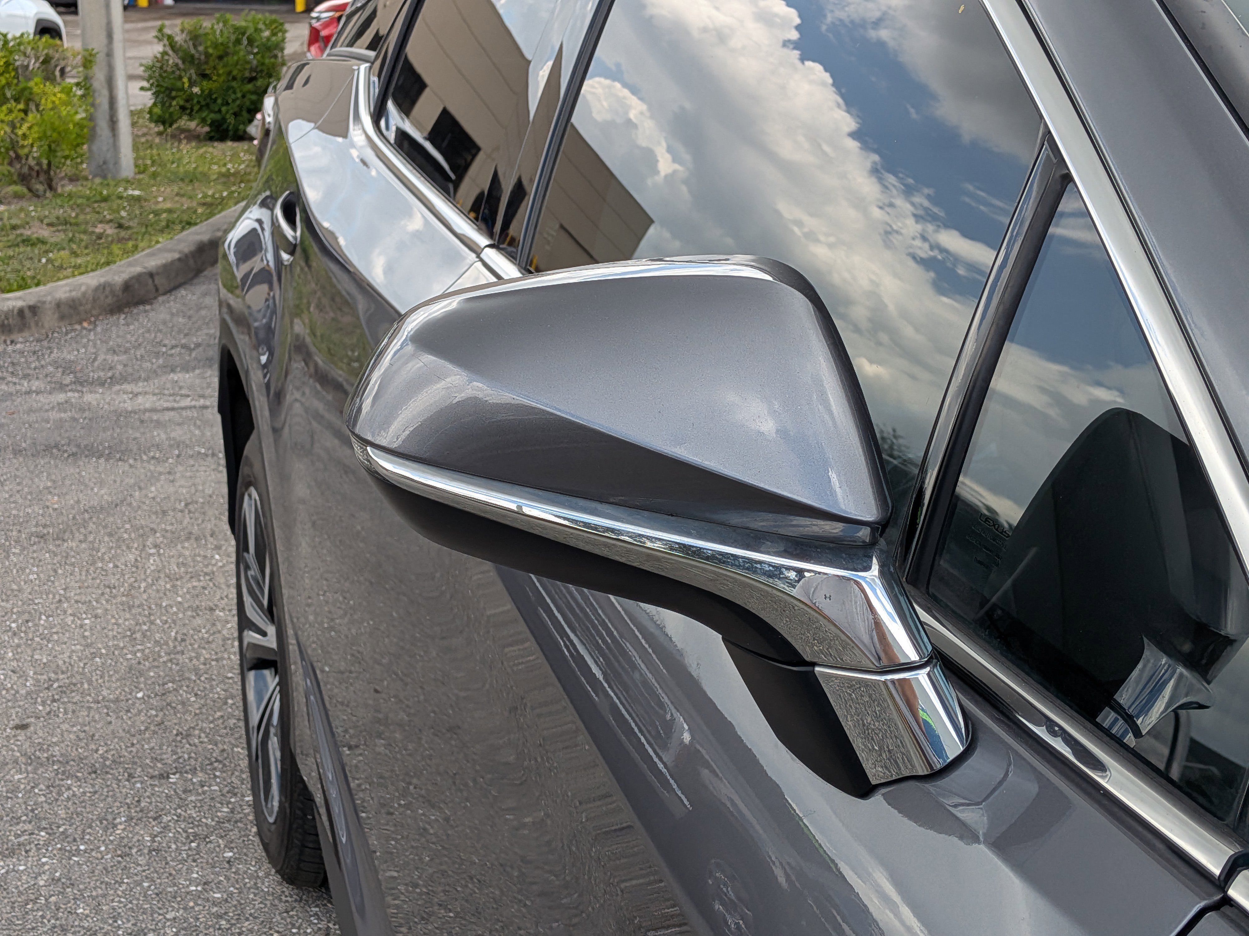 Used 2021 Gray Pearl Lexus RX 350 image 12