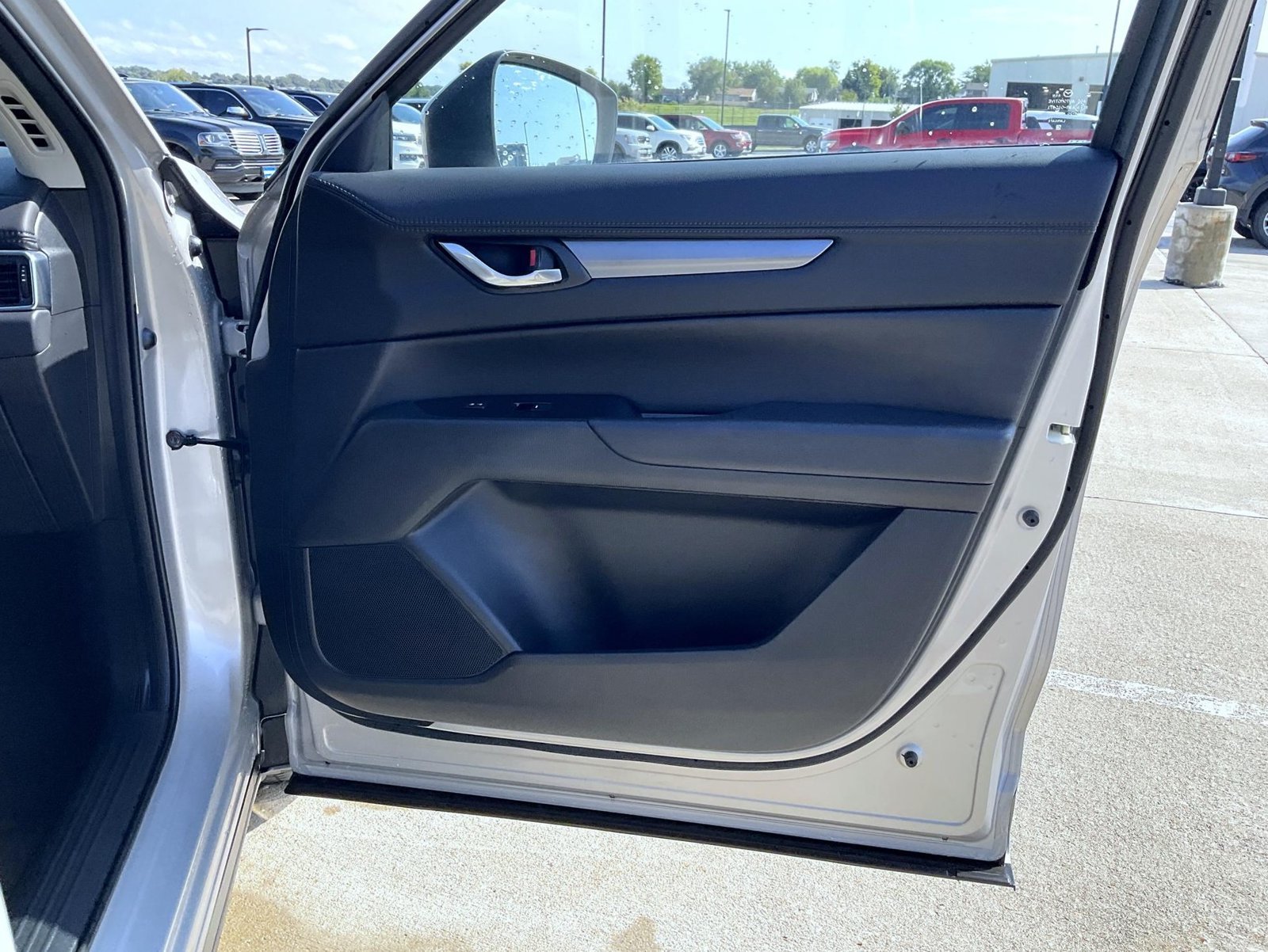 Used 2025 Silver Mazda 2.5 S Preferred Package image 17