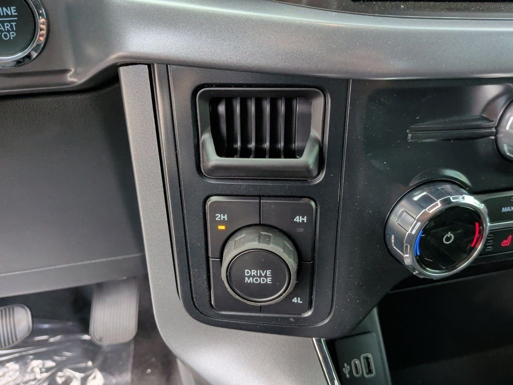 New 2026 Carbonized Gray Metallic Ford XLT image 27