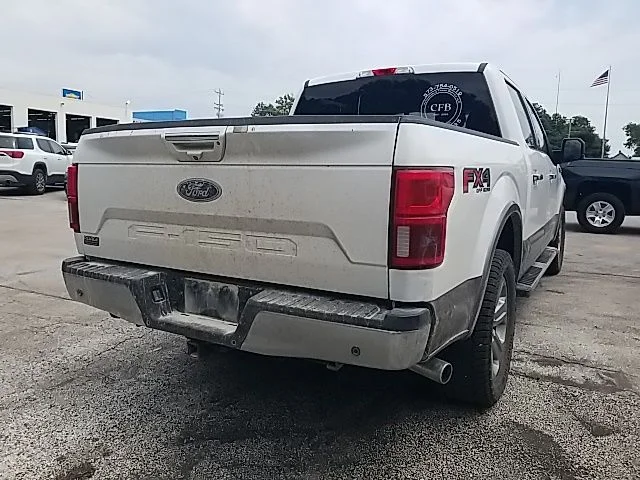 Used 2018 White Ford Lariat image 22