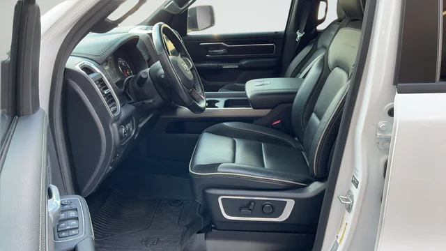Used 2022 White Ram Laramie image 20
