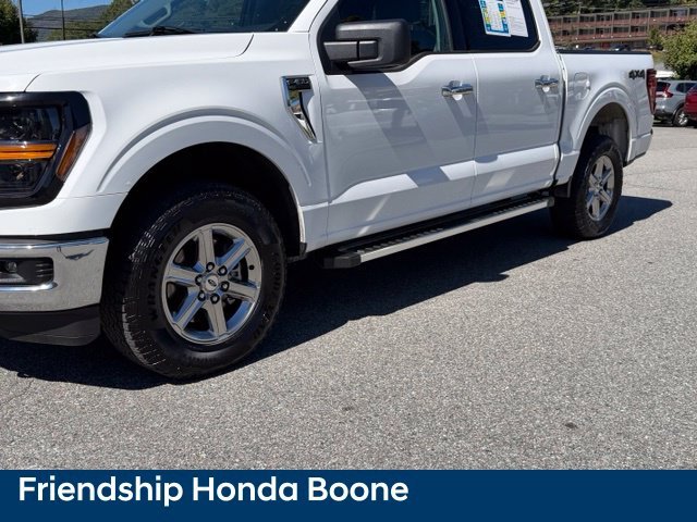 Used 2025 White Ford XLT image 9