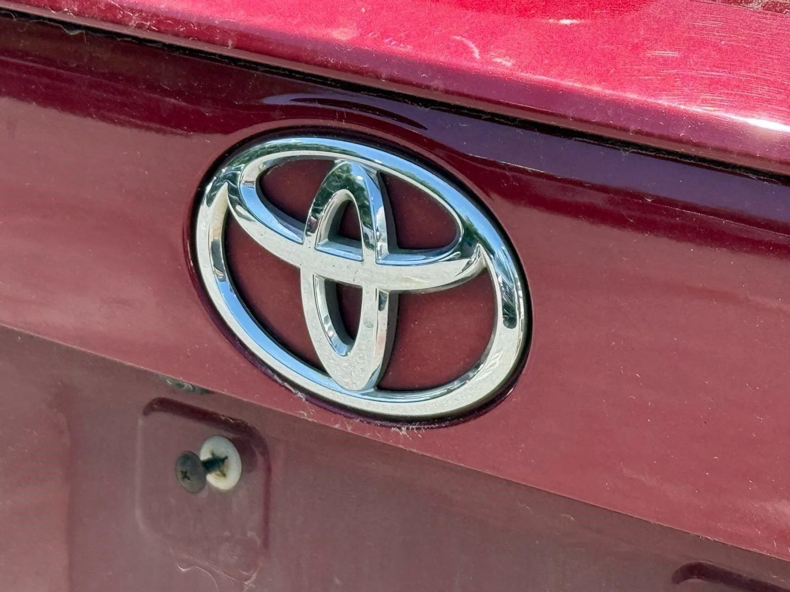 Used 2019 Ruby Flare Pearl Toyota XLE Premium image 25