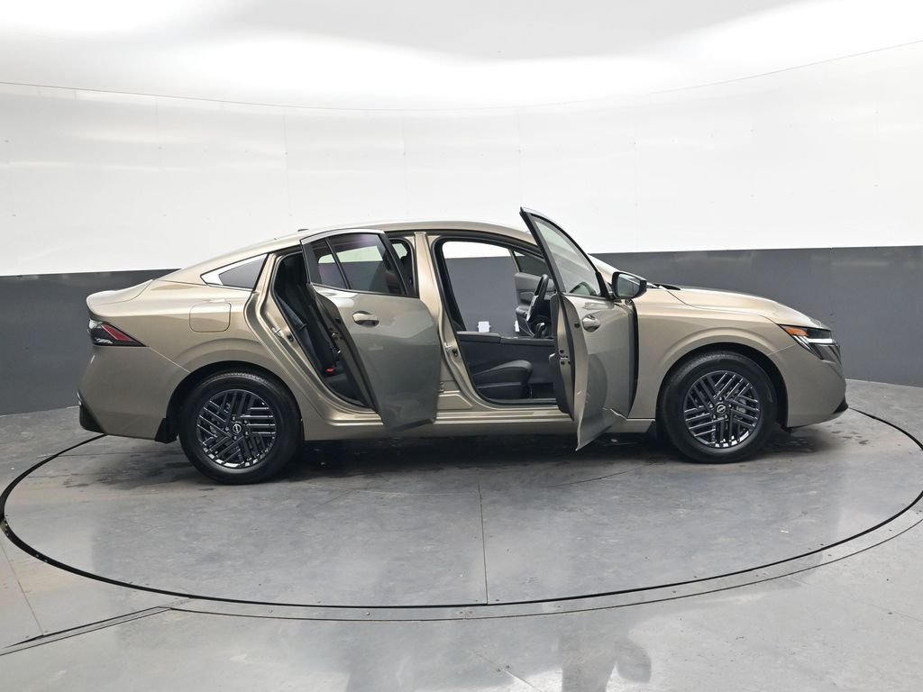 Used 2026 Brown Nissan SV image 39