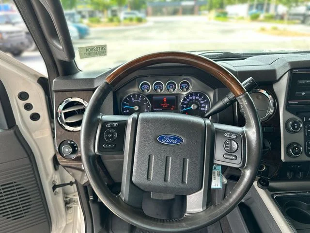 Used 2015 White Ford Platinum image 15