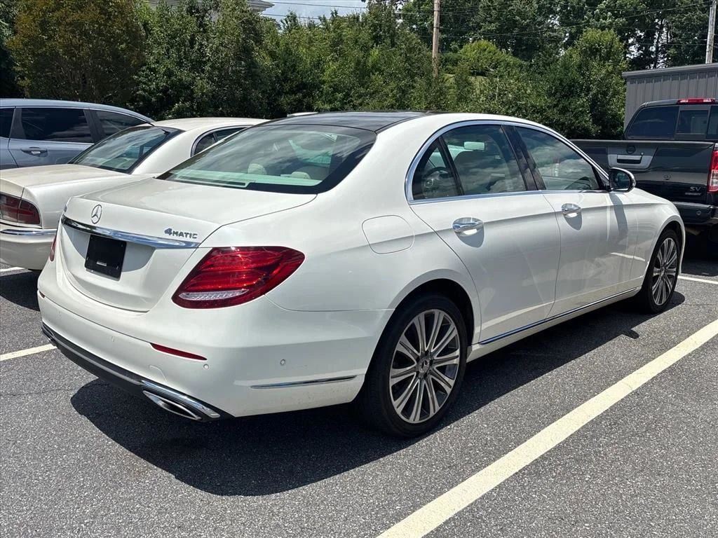 Used 2019 White Mercedes-Benz E 300 image 10