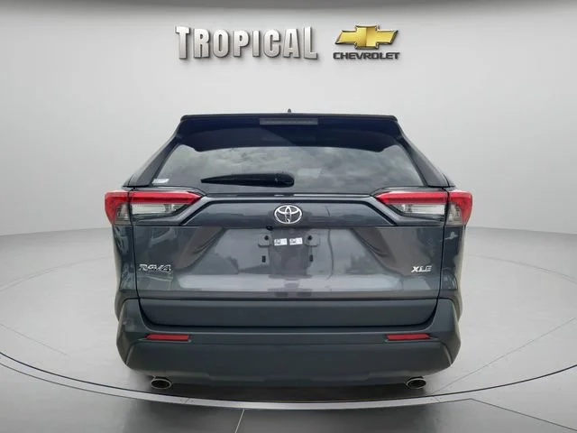 Used 2023 Gray Toyota XLE image 4