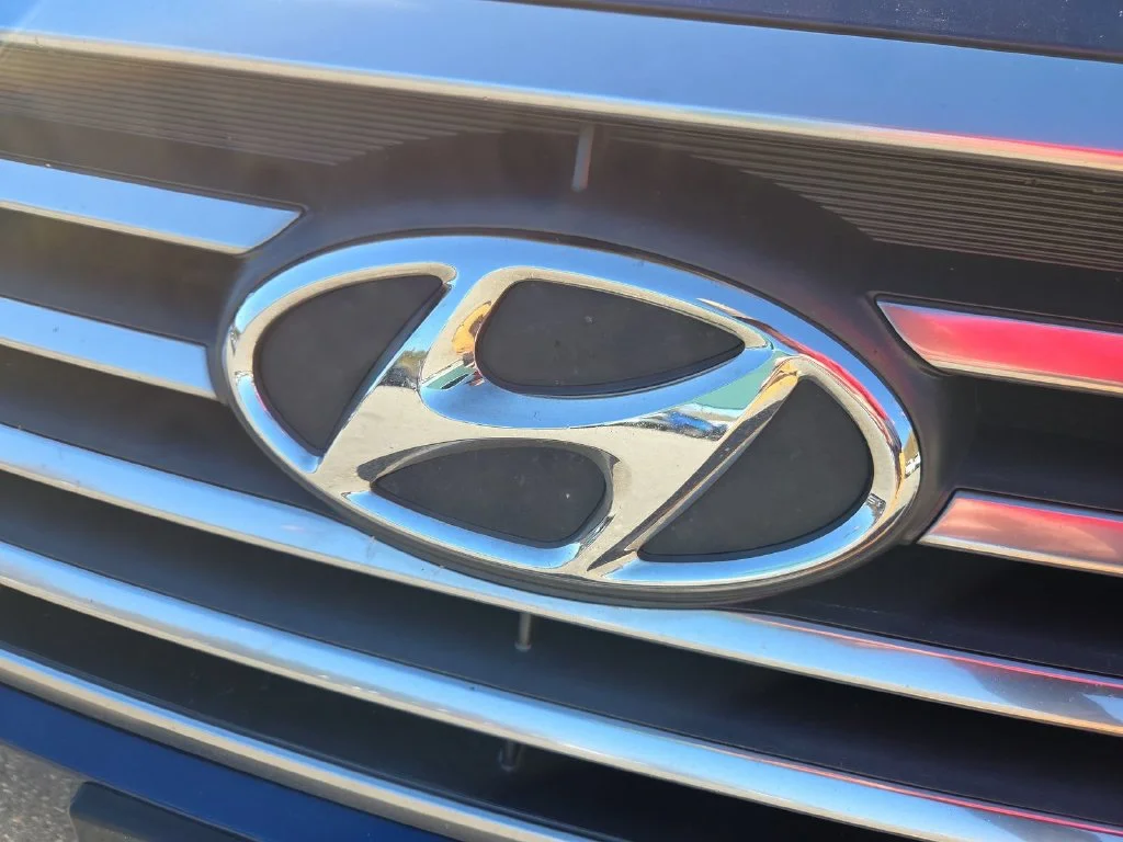 Used 2015 Blue Hyundai SE image 21