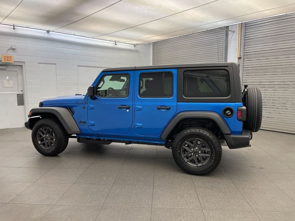 New 2026 Hydro Blue Pearlcoat Jeep Sport S image 5