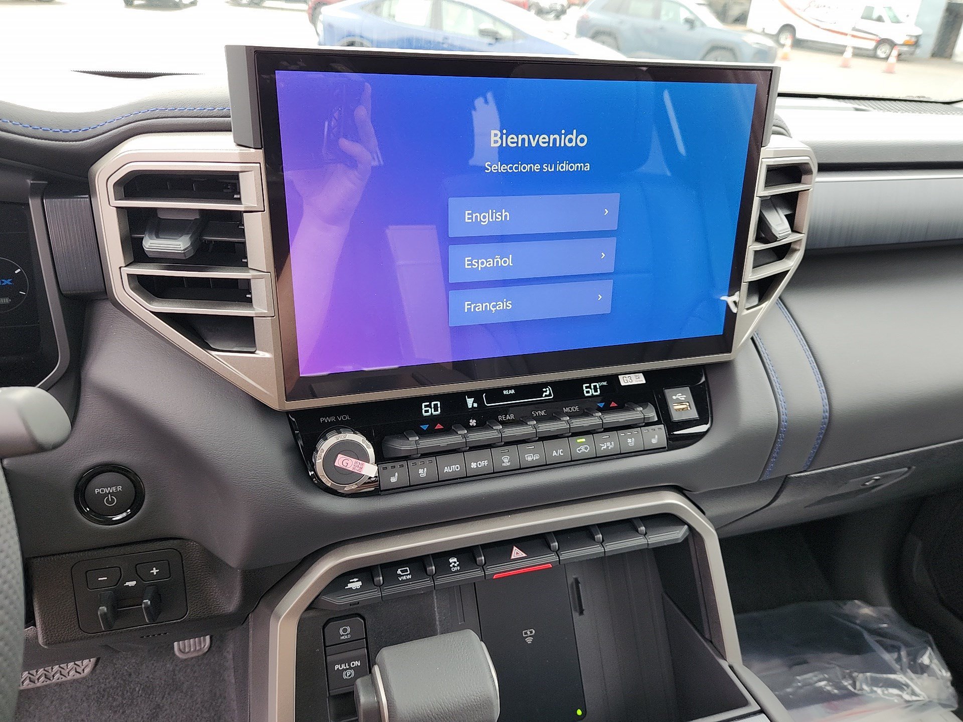 New 2026 Wind Chill Pearl <sup>1</sup> Toyota  Platinum image 14