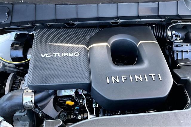 New 2027 RADIANT WHITE INFINITI LUXE image 35