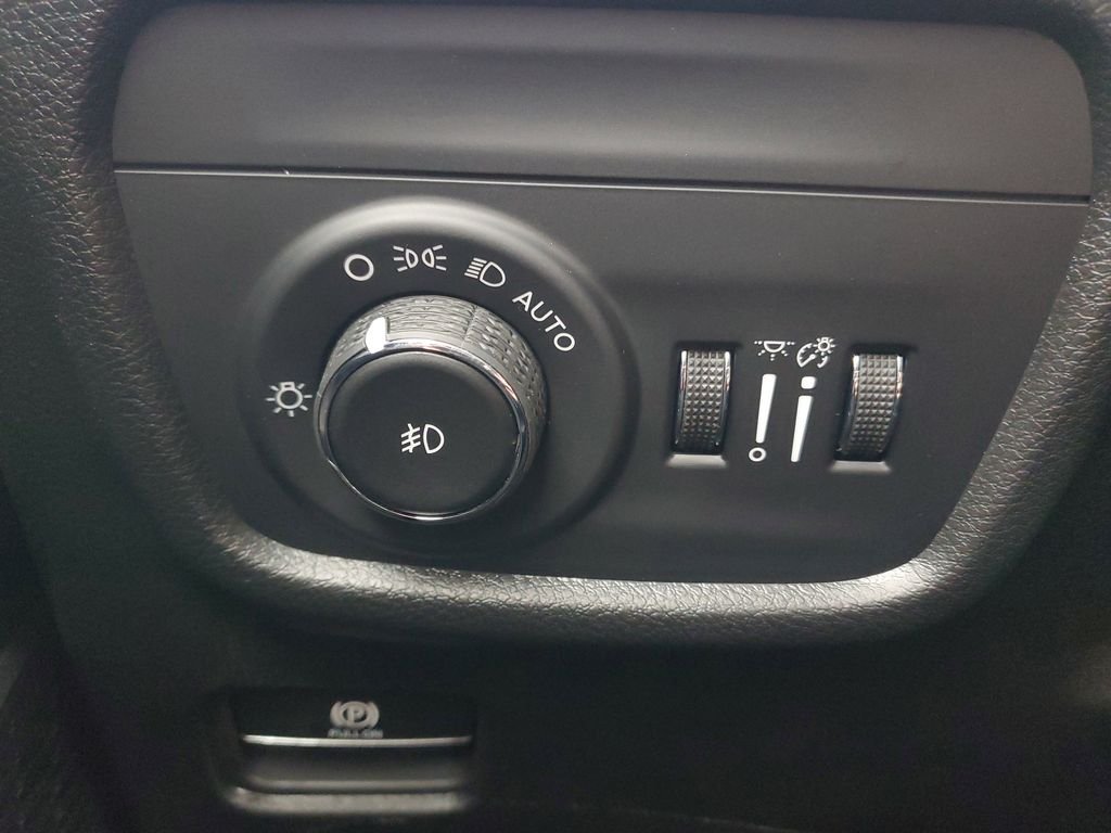 New 2026 Bright White Clearcoat Jeep Limited image 20