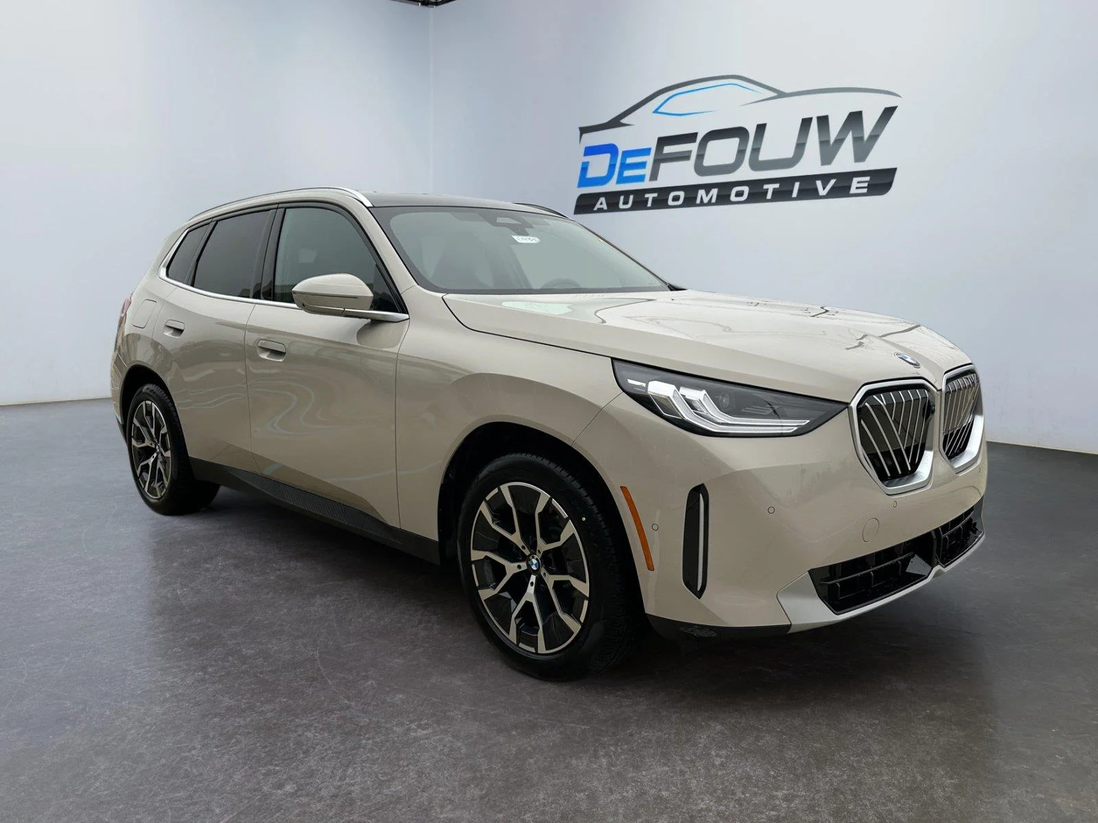 Used 2026 Dune Grey Metallic BMW 30 xDrive image 9