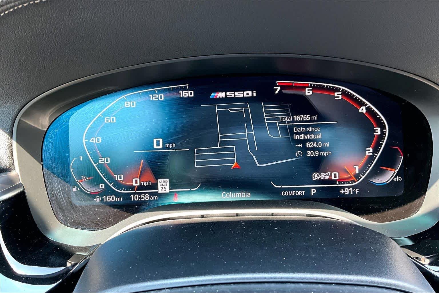2023 BMW 5 Series M550i - Photo 27