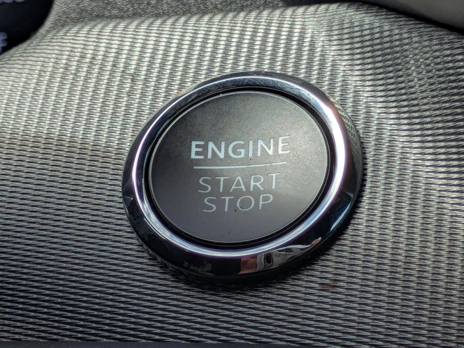 2025 Ford Explorer ST - Photo 35
