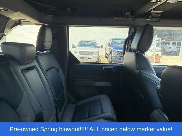 Used 2021 Blue Ford Outer Banks image 23