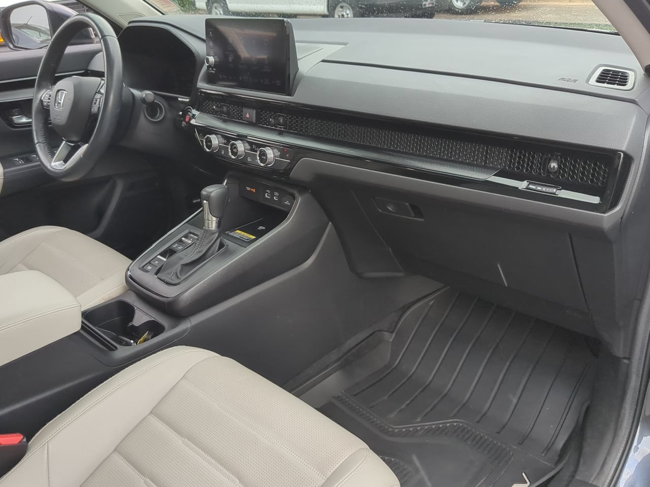 Used 2023 Gray Honda EX-L 2WD image 28