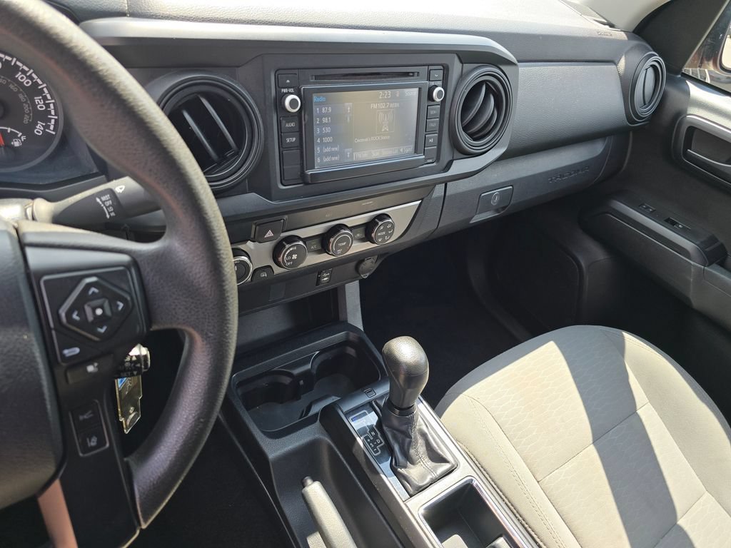 Used 2019 Barcelona Red Metallic Toyota SR image 30