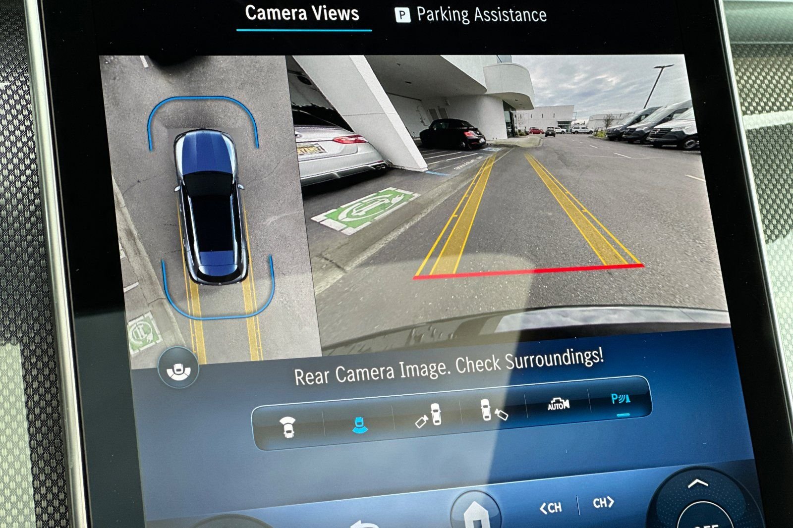 2025 Mercedes-Benz GLC AMG GLC63 S - Photo 16