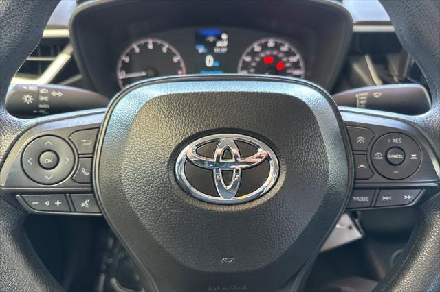 Certified Used 2025 RED MC. Toyota  image 28