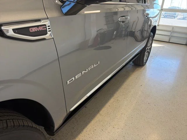 2026 GMC Yukon XL Denali - Photo 7