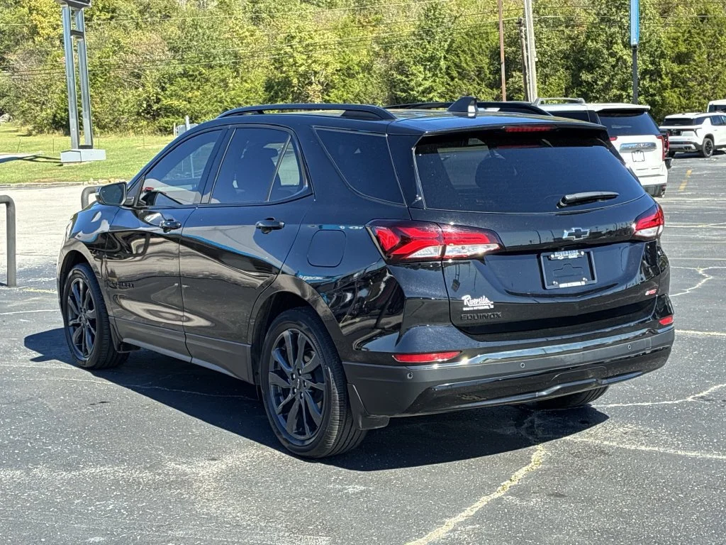 Used 2023 MOSAIC BLACK METALLIC Chevrolet RS image 10