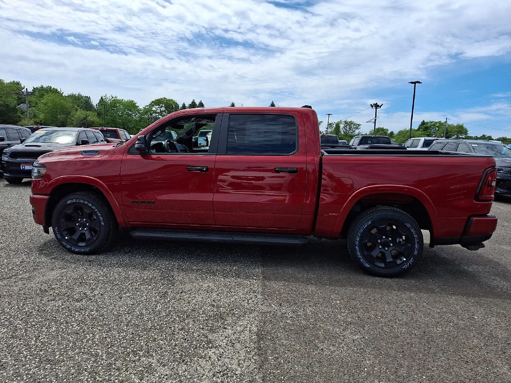 New 2026 Molten Red Pearl-Coat Exterior Paint RAM Big Horn image 5