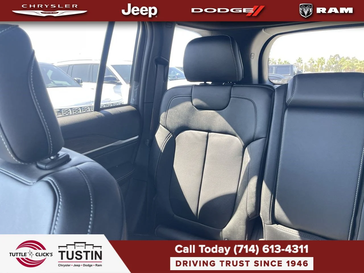 New 2027 High-Gloss Black Paint Jeep Limited Reserve image 4