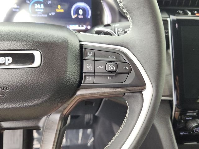 Used 2023 White Jeep Limited image 27