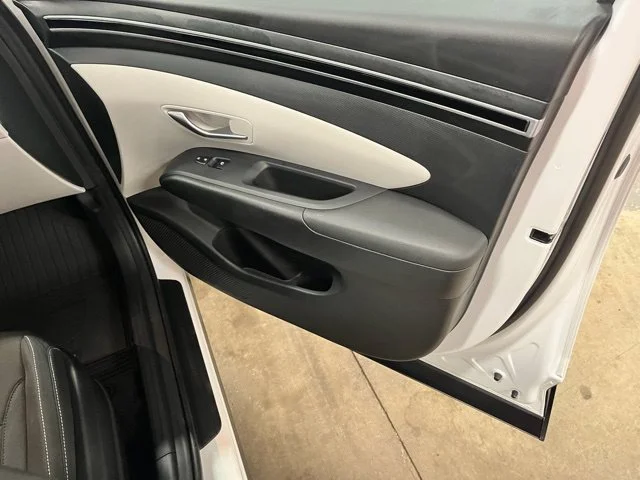 Certified Used 2024 White Hyundai SEL image 19