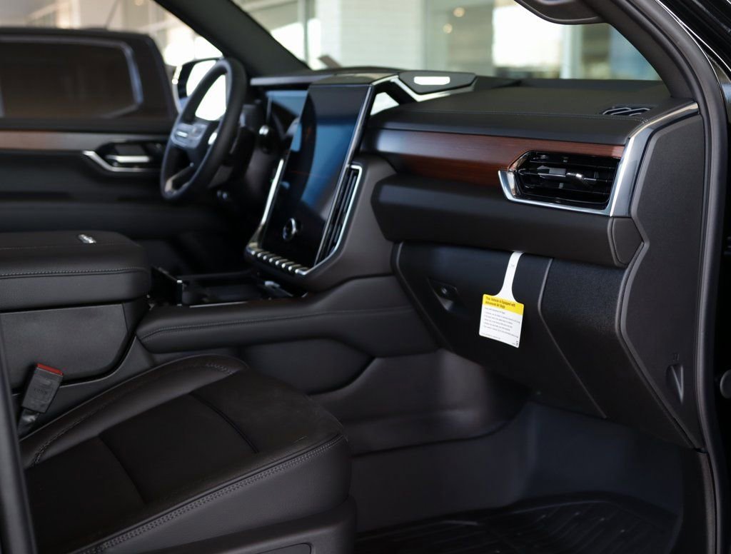 2026 GMC Yukon XL Denali - Photo 40