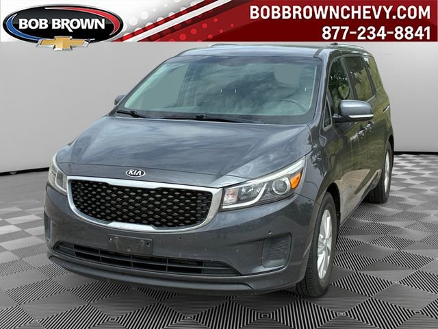 2017 Kia Sedona LX's photo
